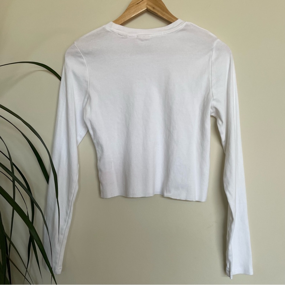 Levi’s Basic White Crew Neck - Picture 7 of 12